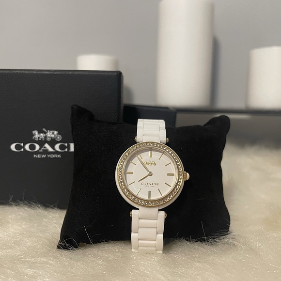 Coach Watch - Picture 1 of 3
